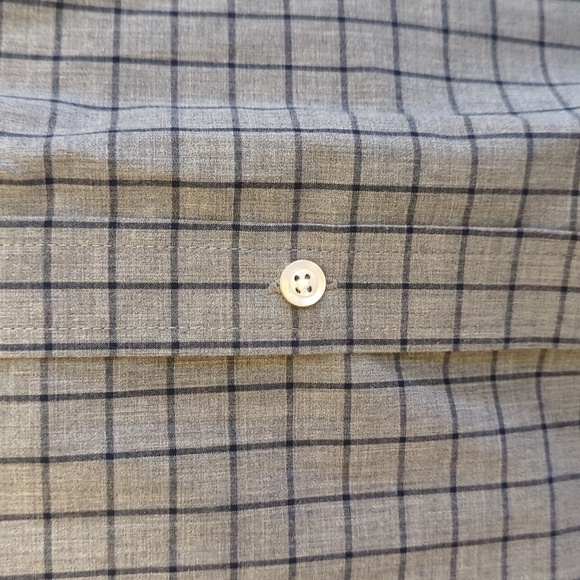 Casual Men's Button Up - Picture 3 of 3